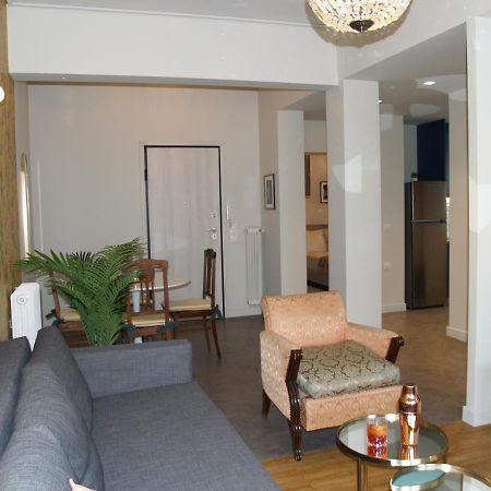 Mrs Holiday Apartment Atina Dış mekan fotoğraf